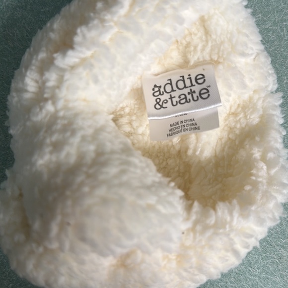 NWT Addie & Tate Infant or Toddler Fluffy Headband - Picture 2 of 3